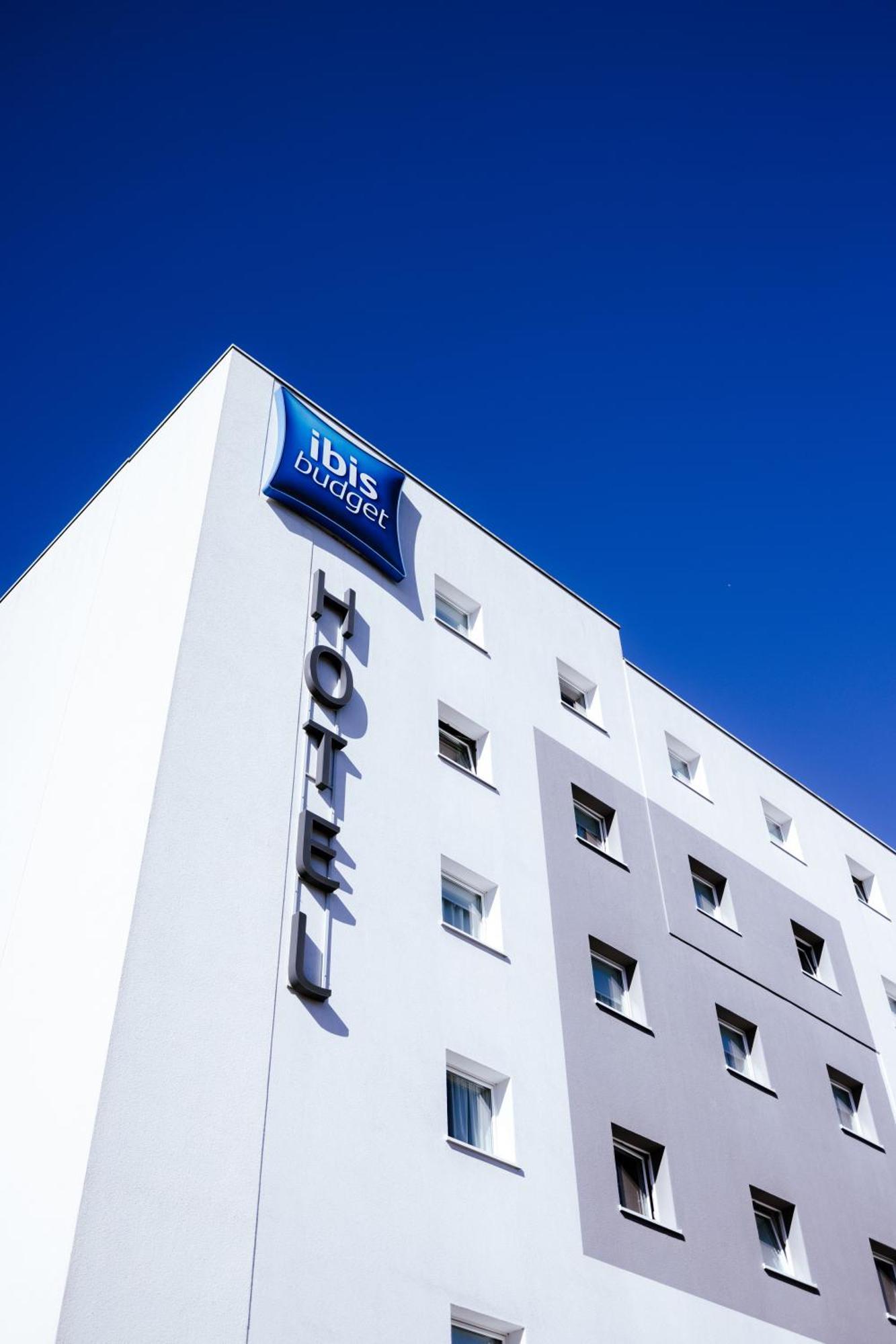 Ibis Budget Luxembourg Aeroport Niederanven Esterno foto