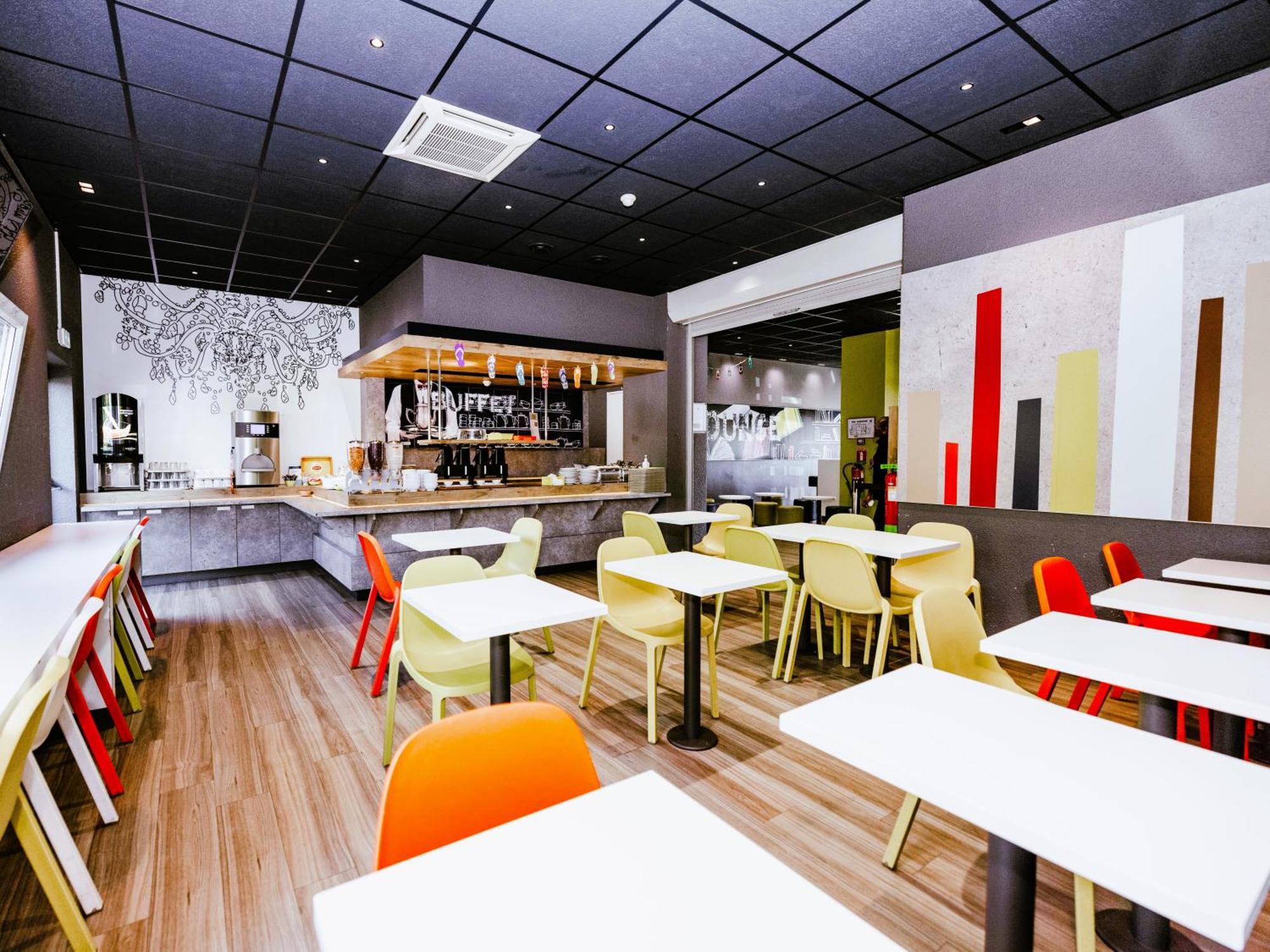 Ibis Budget Luxembourg Aeroport Niederanven Esterno foto