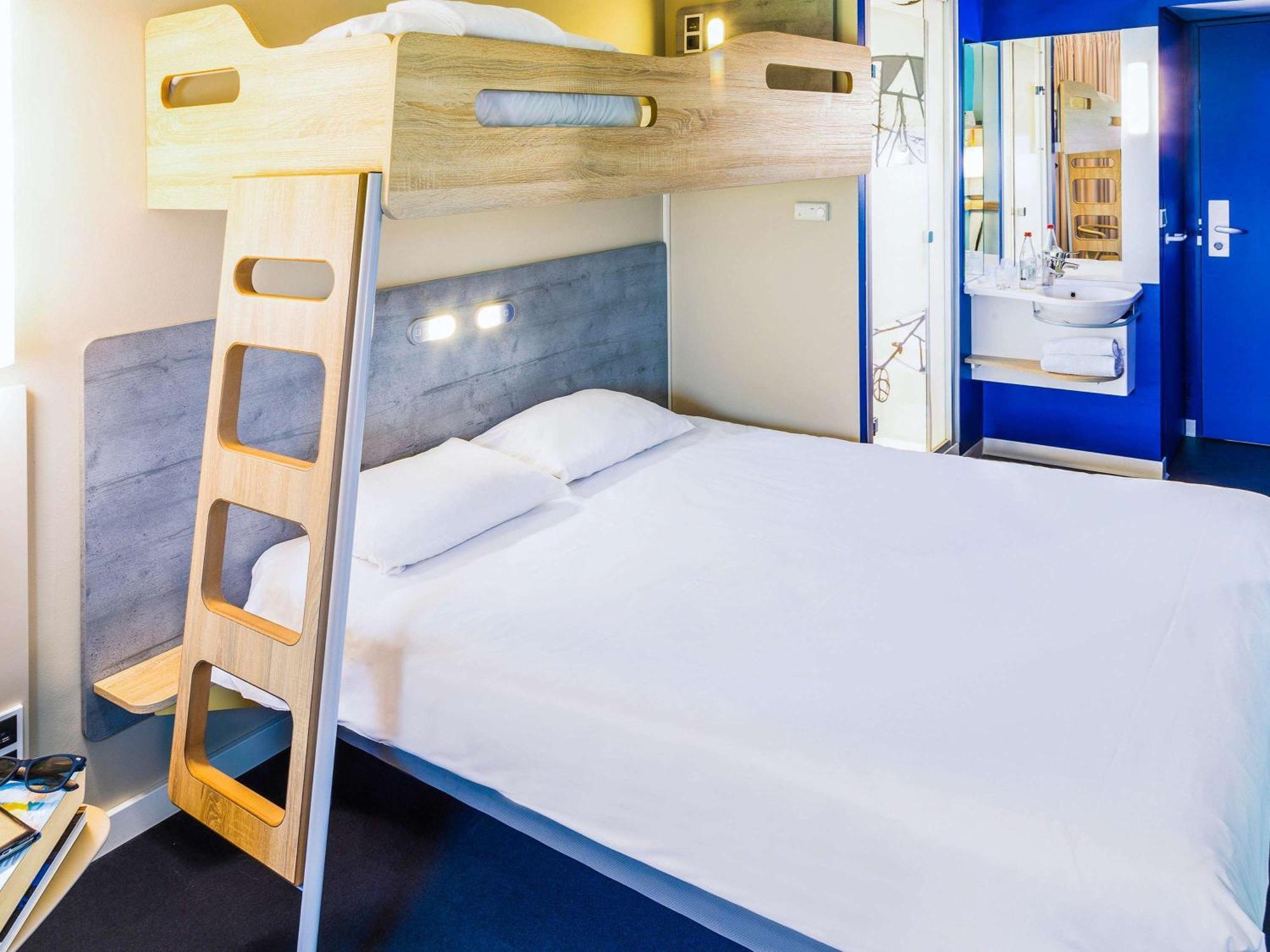 Ibis Budget Luxembourg Aeroport Niederanven Esterno foto